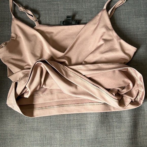 Dynamite crop tank top - Picture 3 of 4